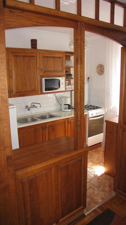 Schmidt Apartment Балатонфеньвеш Номер фото